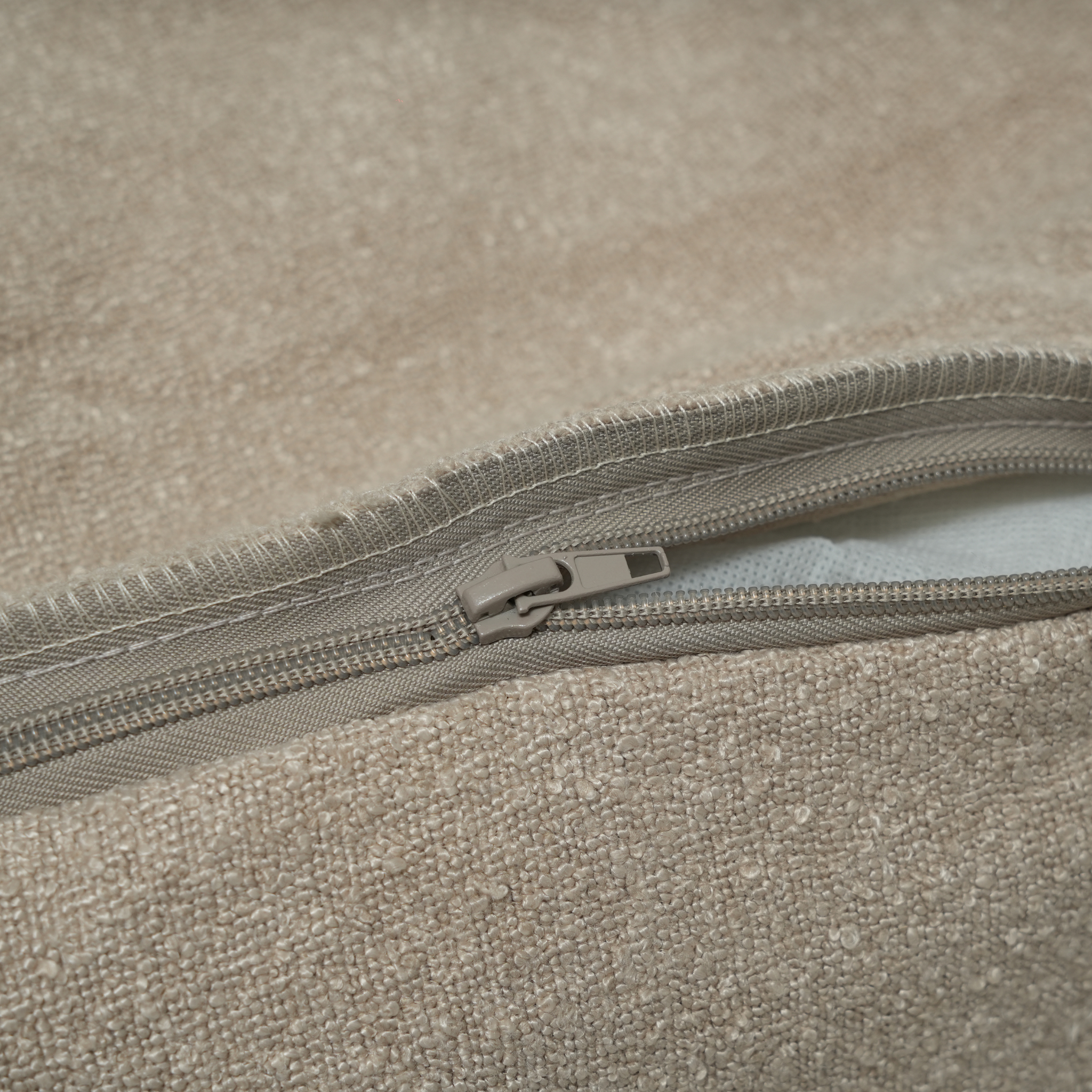 Luna Dog Bed 3.0 | Oat Bouclé