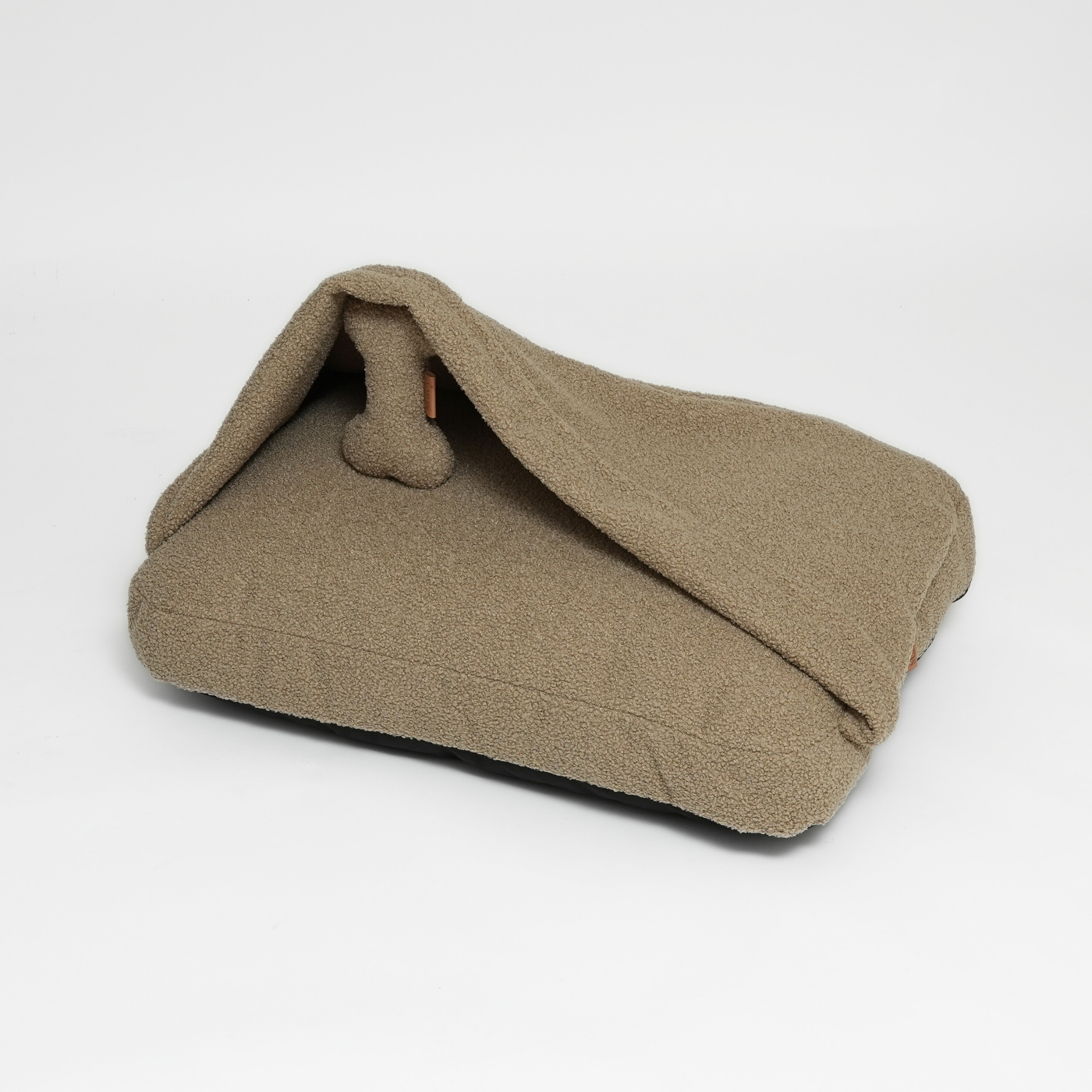 Lana Hooded Dog Cushion | Oat Bouclé