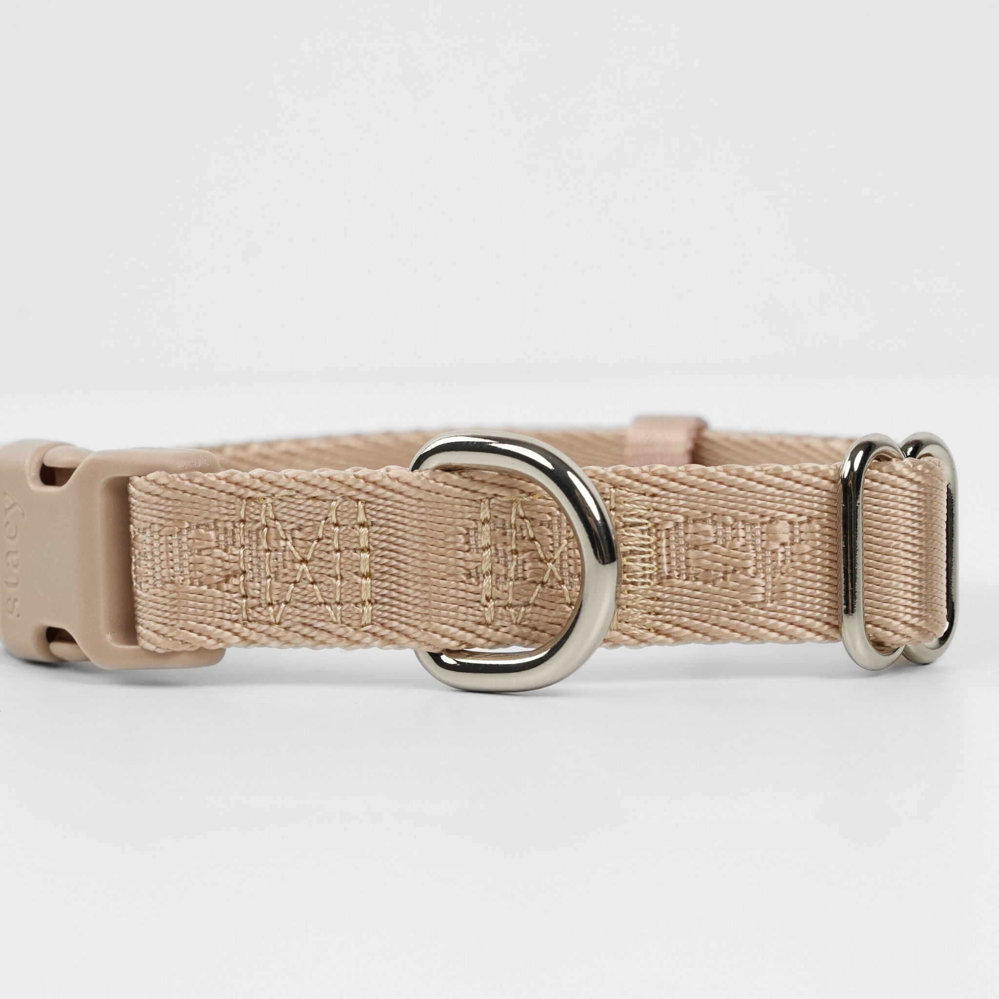 Elma Strap Collar | Light Rose
