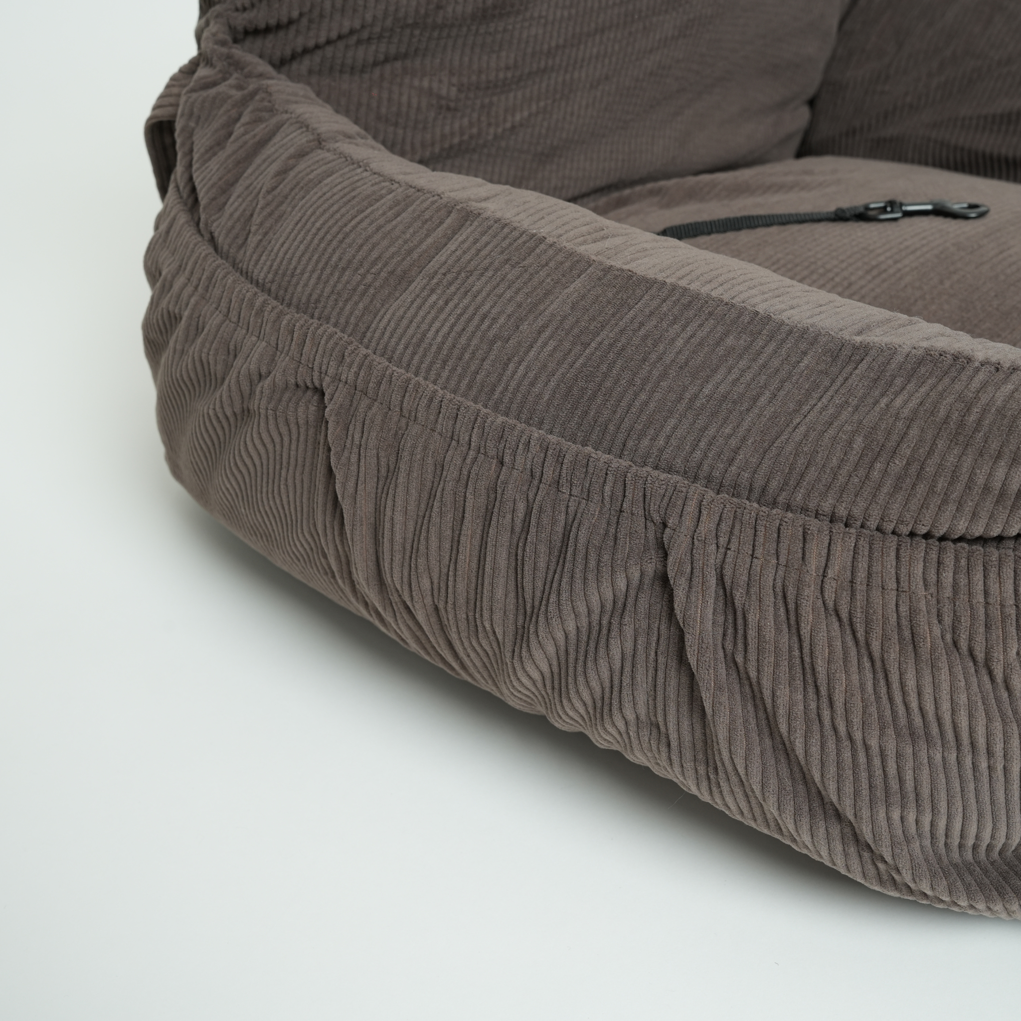 Lara autostoel voor honden | Corduroy 2.0