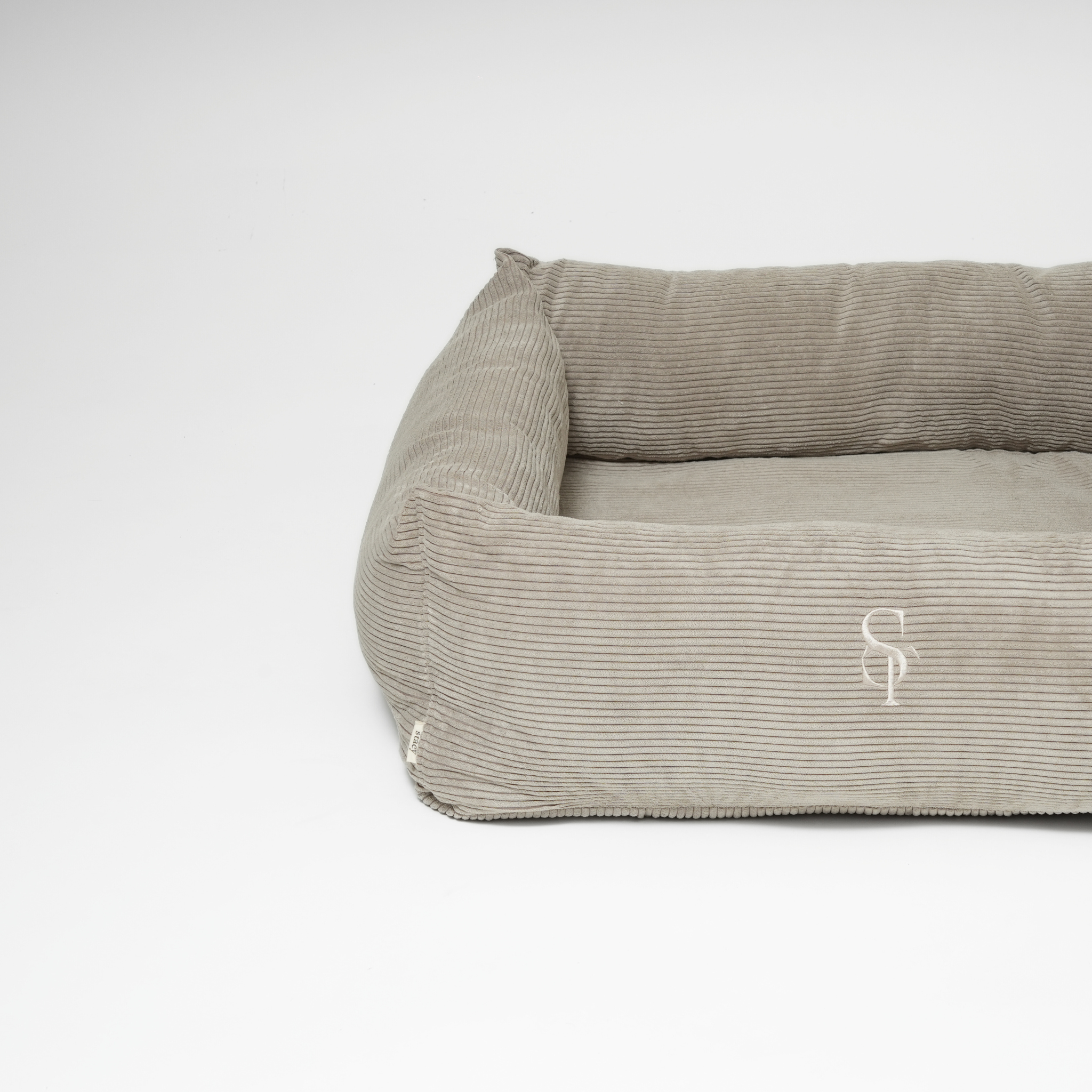 Vera Dog Bed | Dune Corduroy
