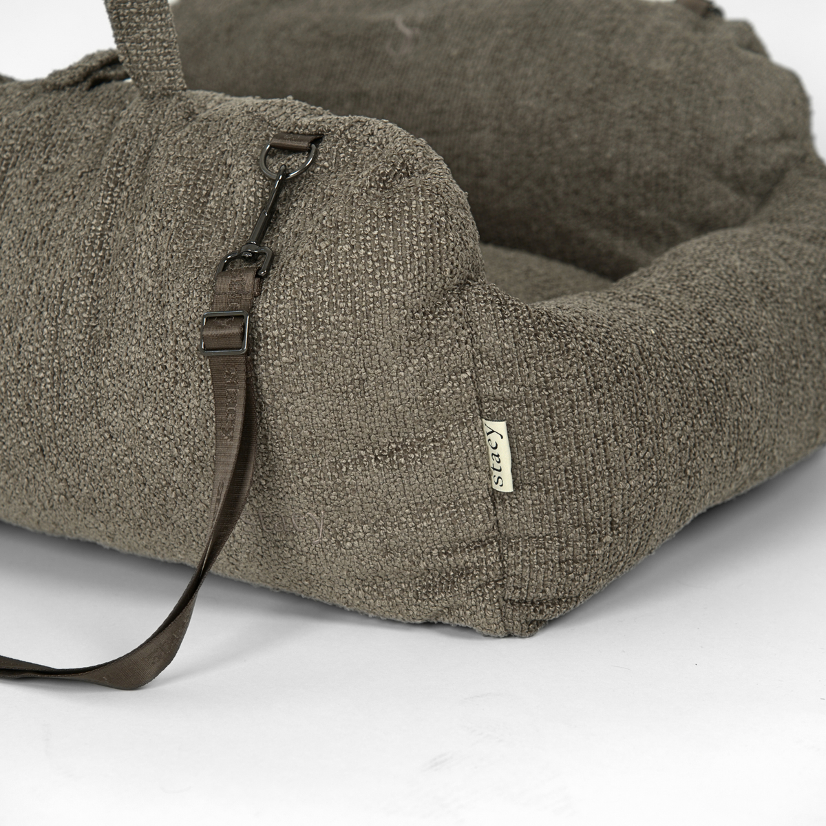 Tova 2-in-1 Autostoel XL | Chestnut Bouclé